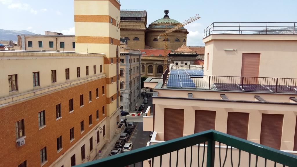 Guelio Al Massimo Suites&Breakfast Palermo Exterior photo